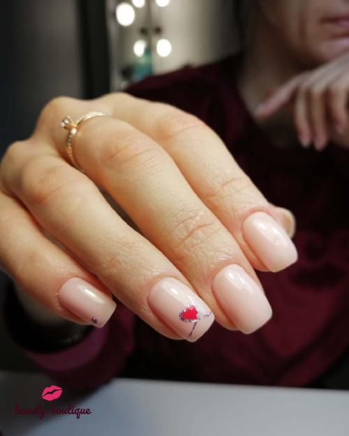 Маникюр ногтей 2021