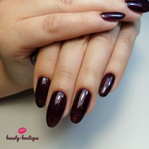 Любимая Акварель ногтей для праздника